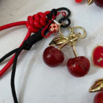 چارم بگ گیلاس و سنجاق